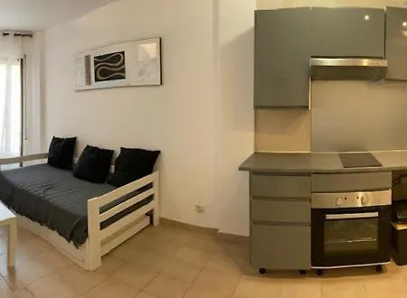 Studio Vue Mer Situation Ideale Irar08 *